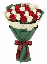 Букет Микс из красных и белых роз #REPLACE_PRED# Дергачах