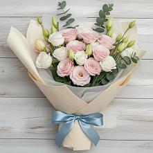 Букет цветов из:  Лизиантусы в Дергачах