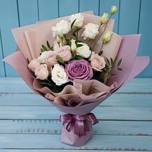 Букет цветов из:  Розы и Лизиантусы в Дергачах