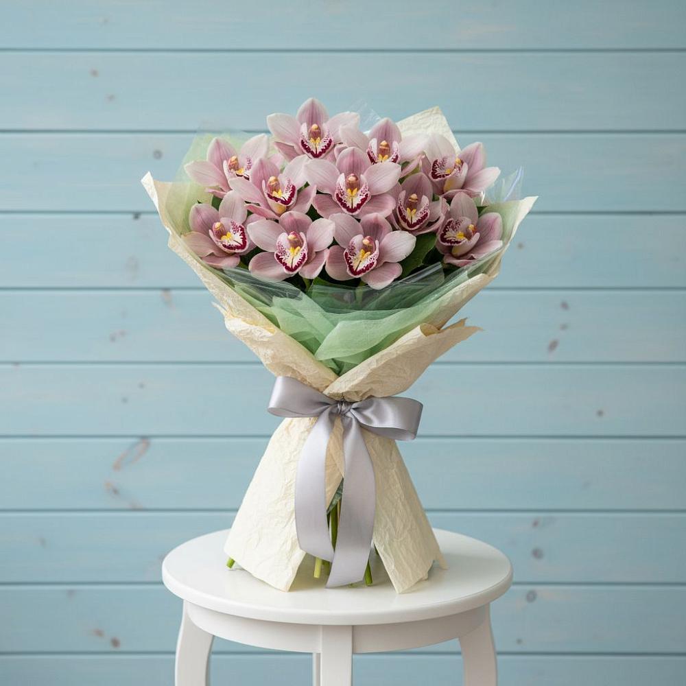 Букет цветов из: Орхидеи и Розы в Дергачах