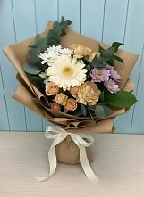 Букет цветов из:  Герберы и Хризантемы в Дергачах