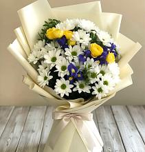 Букет цветов из:  Ирисы, Хризантемы и Розы #REPLACE_PRED# Дергачах