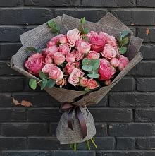 Букет цветов из:  Розы в Дергачах
