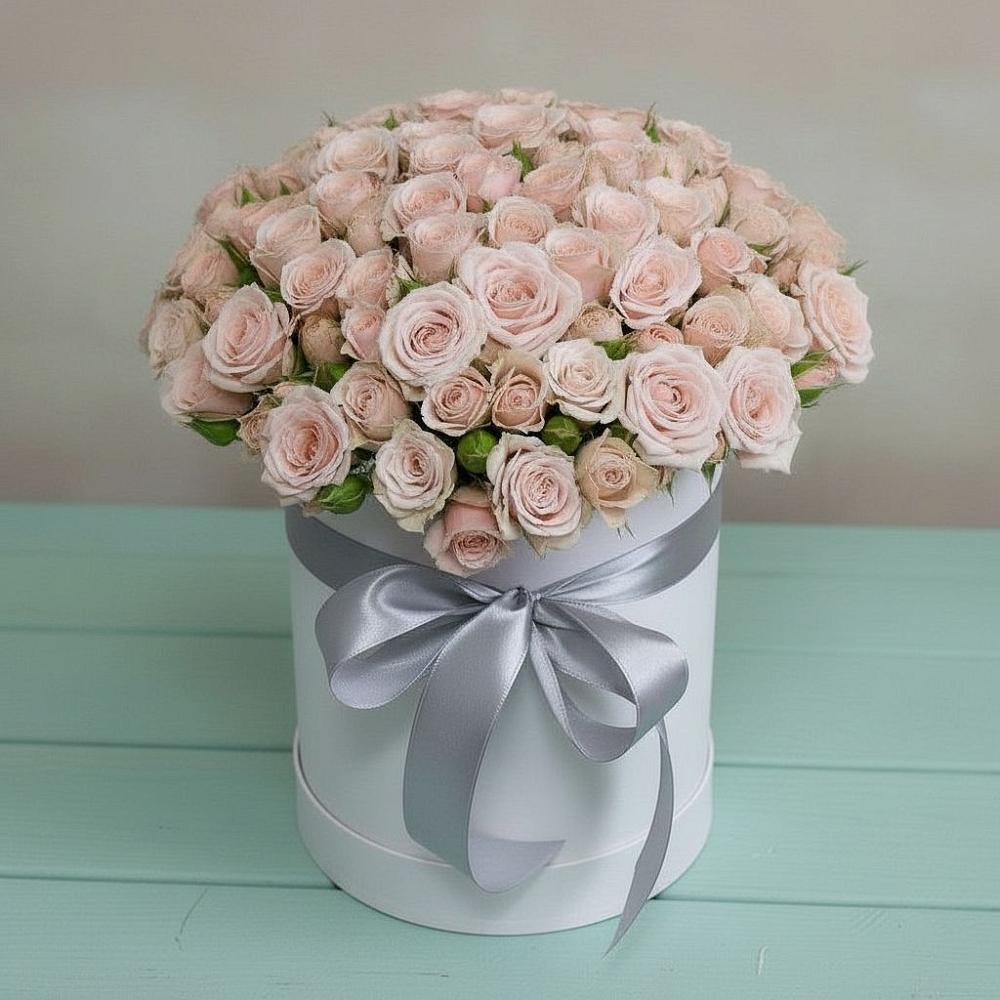 Цветочная композиция из Розы в шляпной коробке в Дергачах