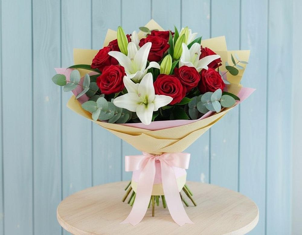 Букет цветов из: Лилии и Розы в Дергачах